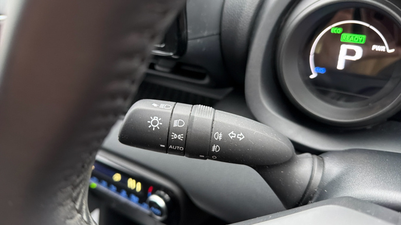 Toyota Yaris 1.5 Hybrid Design 5dr CVT Hybrid Hatchback